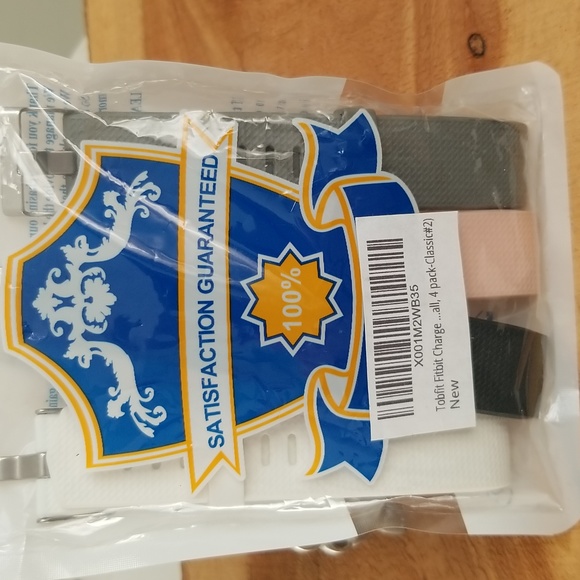 Fitbit Charge 2 Bundle With 7 Interchangeable Bands and USB Charger. - Picture 12 of 16